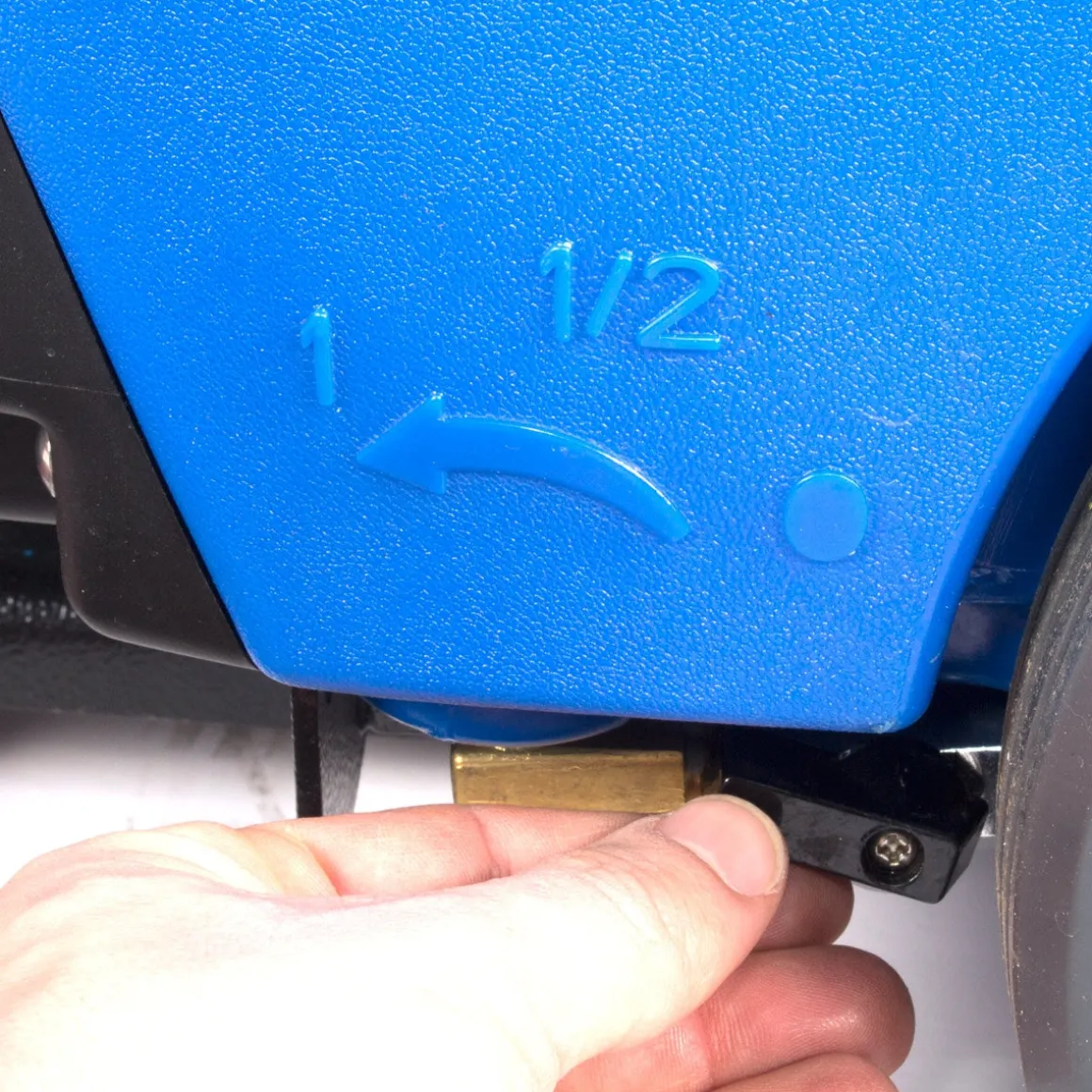 Trusted Clean 'Dura 17' Electric Auto Scrubber (Refurbished)